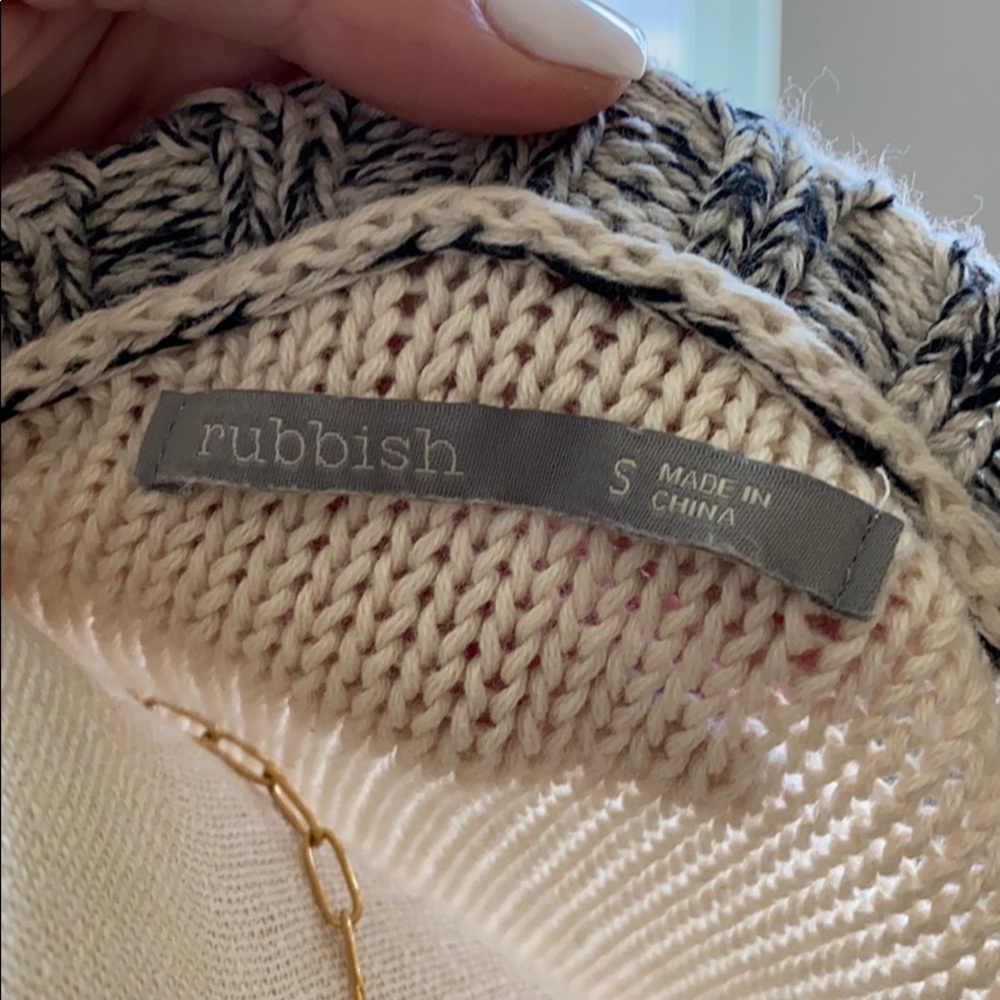 Sweaters for ever - Picture 4 of 4